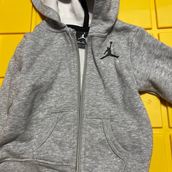 Baby Jordan Jacket - Picture 6 of 8